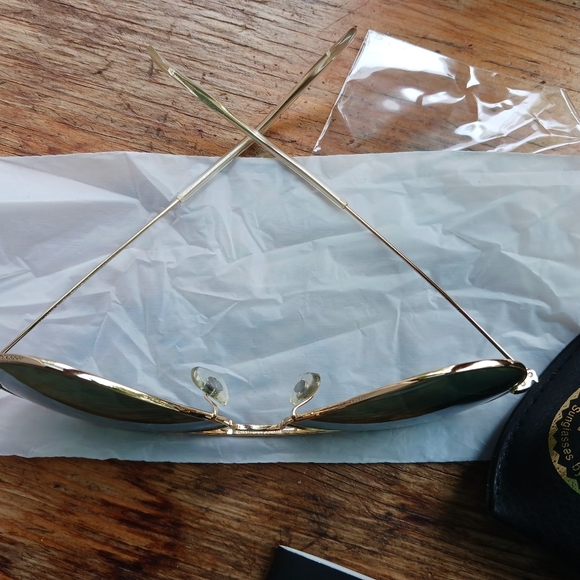 Unisex Rayban Aviators - Picture 7 of 10